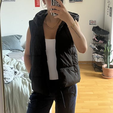 puffer vest