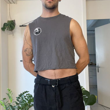 Cropped-Shirt