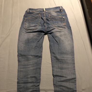 3/4 Jeans