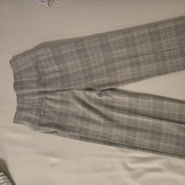 Elegante Hose mit Karomuster