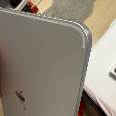 Apple iPad silver