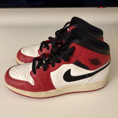 Nike Air Jordan 1 Mid Rouge Blanc EU 40