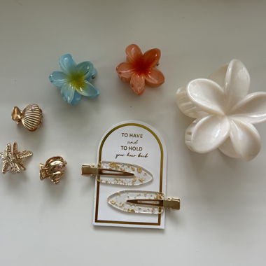 Set de pinces à cheveux avec fleurs et coquillages