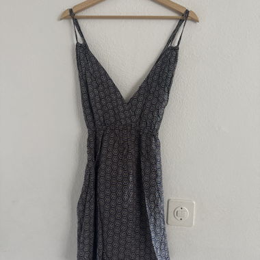 Short dress with thin straps