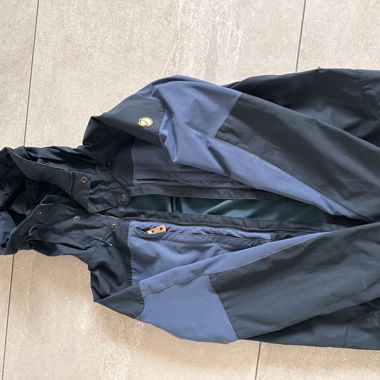 Fjällräven outdoor jacket blue-black