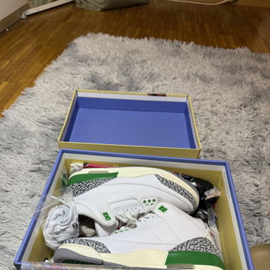 Jordan 3 rétro authentique avec preuve d’achat 