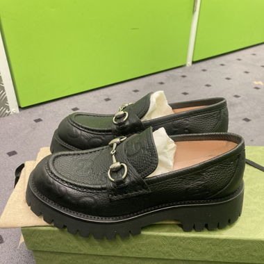 GUCCI  Schuhe