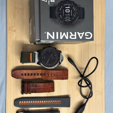 Garmin Fénix 7 Sapphir Solar avec 3 bracelets 