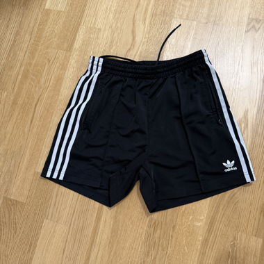 Short Adidas