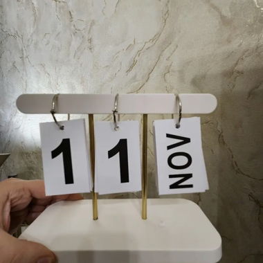 Desk Calendar
