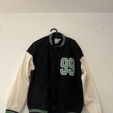 College Jacke