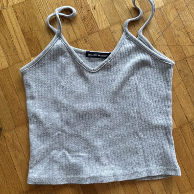 Canotta grigia a coste Brandy Melville