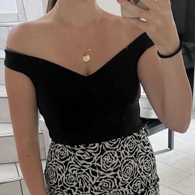 Süsses Kleid TFNC London S