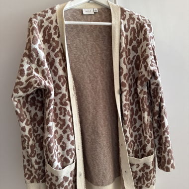 Leo Cardigan