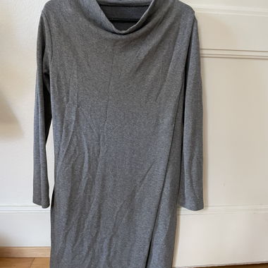 Abito grigio COS