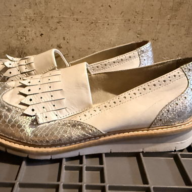Chaussures Mocassins Tamaris argentées