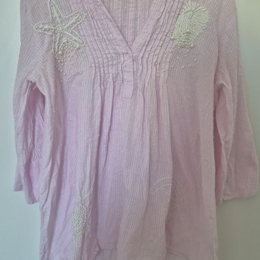 Blusa rosa ricamata