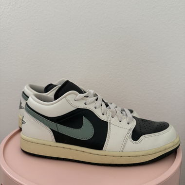 Nike Air Jordan 1 Low women