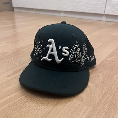 New Era Fitted Cap in Green