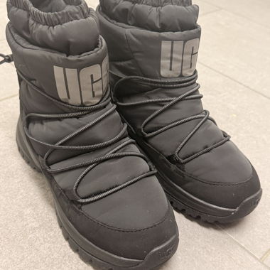 Bottes d’hiver UGG, noir, UE 38