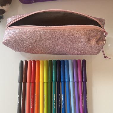 Etui mit 16 Filzstiften