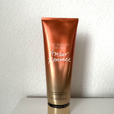 Lotion Amber Romance Victoria's Secret