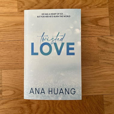 Libro inglese Twisted Love