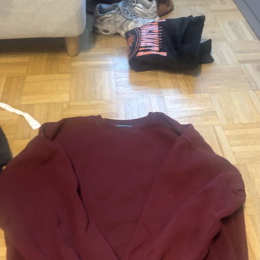Brandy Melville Bordeauxfarbener Pullover