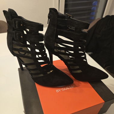 Chaussures Guess 
