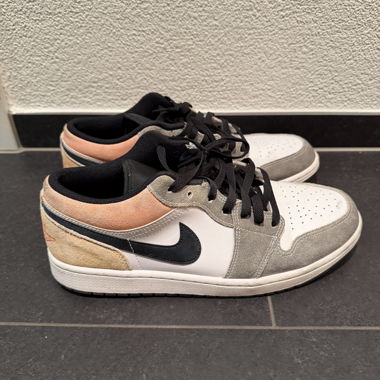 Air Jordan 1 Shoes