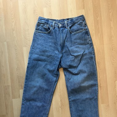Levi’s pants