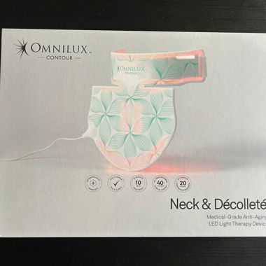 Omnilux Contour Neck & Décolleté LED