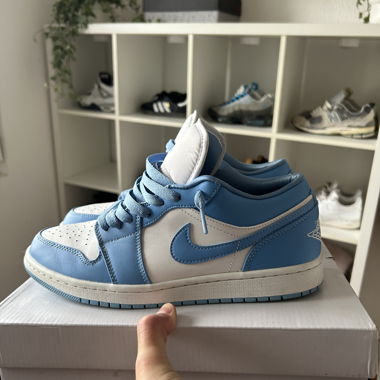 Jordan 1 low, university blue
