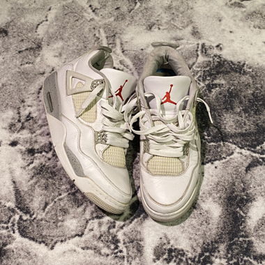 Nike Air Jordan 4 
