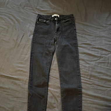 Jean skinny noir Zara 