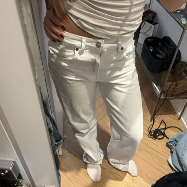 Zara jeans