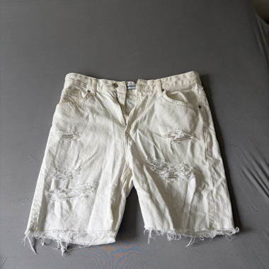 Bershka shorts EU40