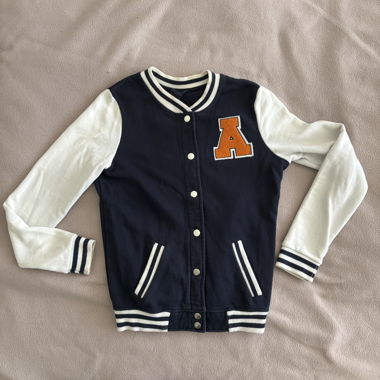 Collegejacke Navy und Weiss
