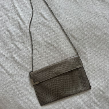 Shoulder bag with chain strap