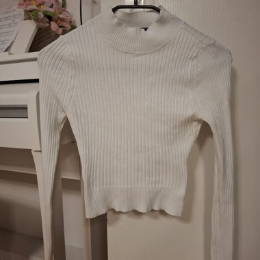 Pull blanc côtelé