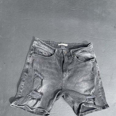 Stylische Destroyed Jeans Shorts (M, straight fit)