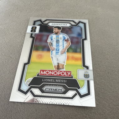 Lionel Messi Panini monopoly prizm 