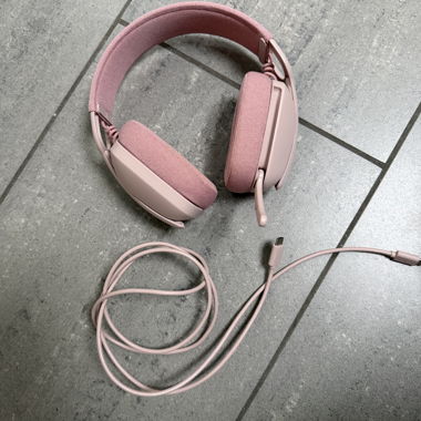 Logitech Zone Vibe 100 Wireless Over-Ear Headset
