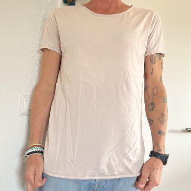 Tigha (neu YPS) T-Shirt