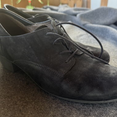 Scarpe da abito da donna nere
