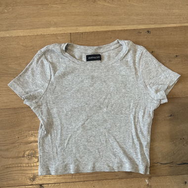 Graues Top