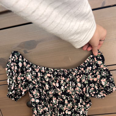Haut à fleurs