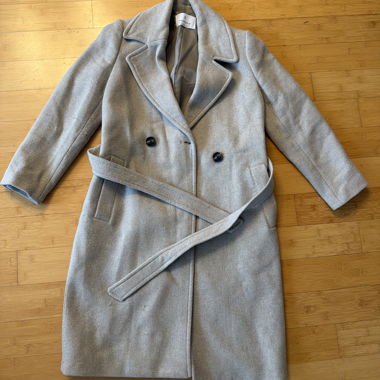 Light grey coat