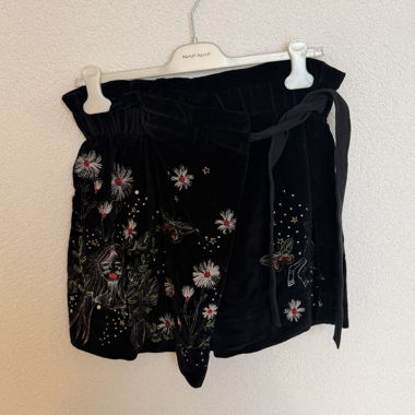 Pantaloncini neri ricamati Zara Woman