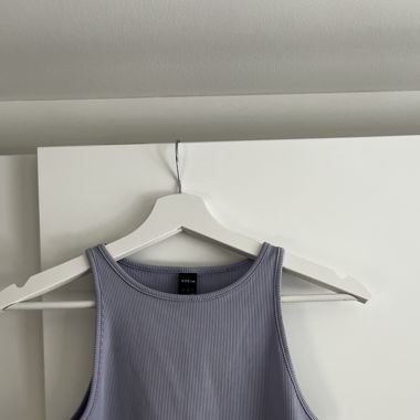Lila Croptop